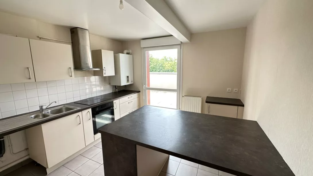 Location appartement T5  115.70m²  à Reims  (51100)  - ER.25501 - Galerie 9 - Ouvrir l'image en pleine taille
