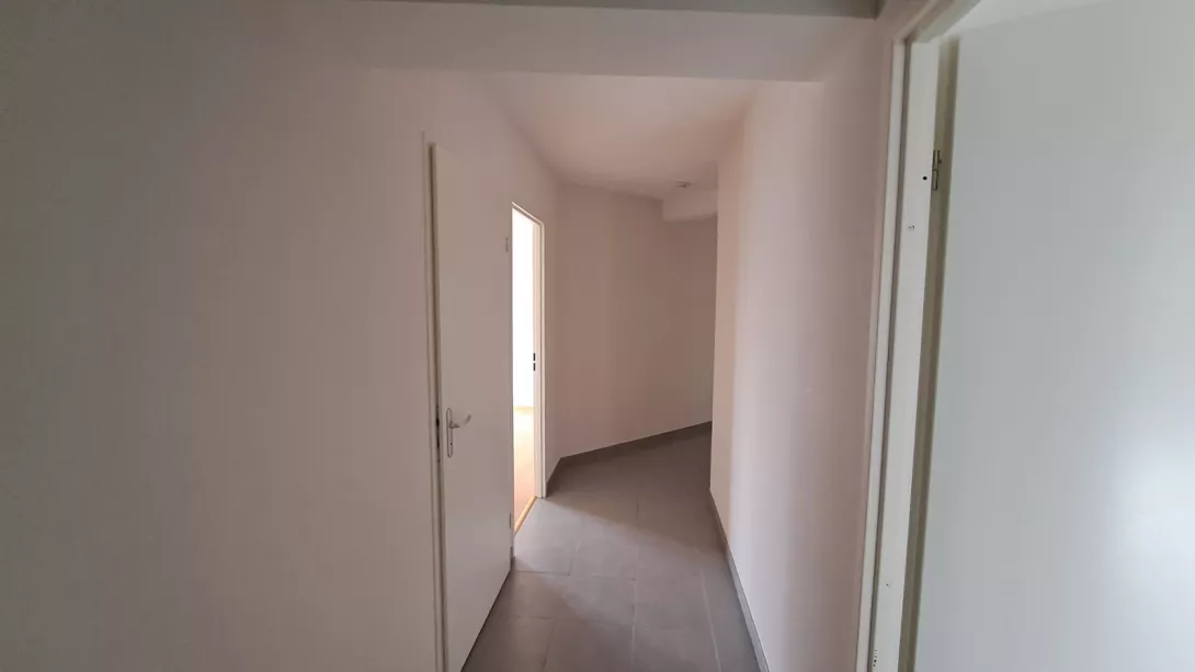  Location appartement T4  96.06m²  à Reims  (51100)  - ER.25840 - Galerie 7 - Ouvrir l'image en pleine taille