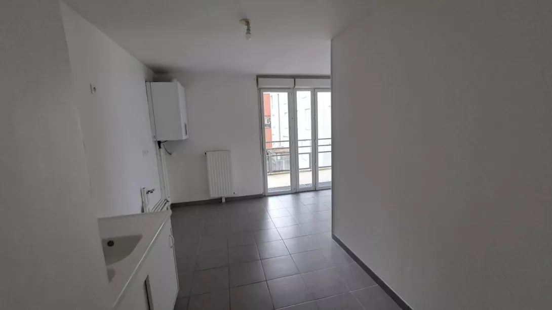  Location appartement T4  96.06m²  à Reims  (51100)  - ER.25840 - Galerie 10 - Ouvrir l'image en pleine taille