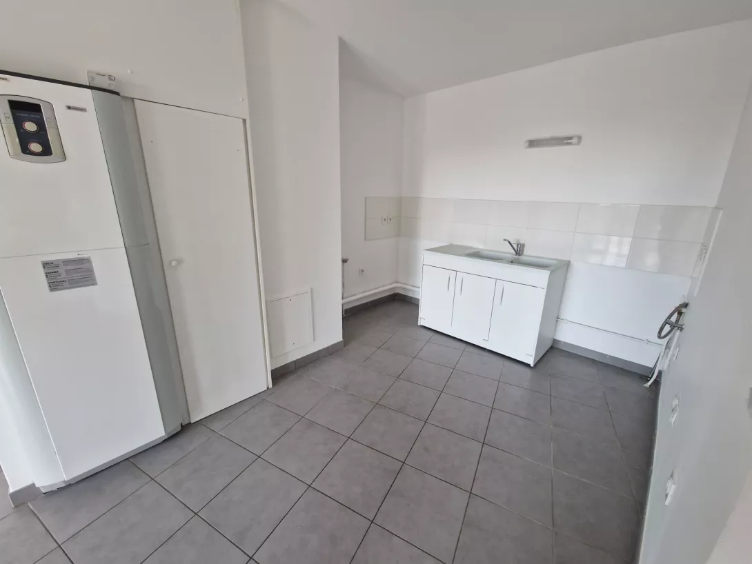  Location appartement T5  112.23m²  à Reims  (51100)  - ER.25874 - Galerie 10 - Ouvrir l'image en pleine taille