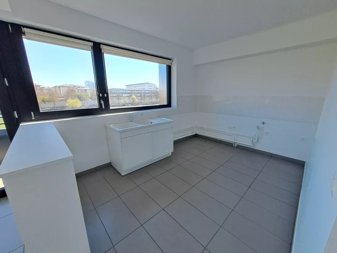  Location appartement T3  73.76m²  à Reims  (51100)  - ER.25899 - Galerie 3 - Ouvrir l'image en pleine taille