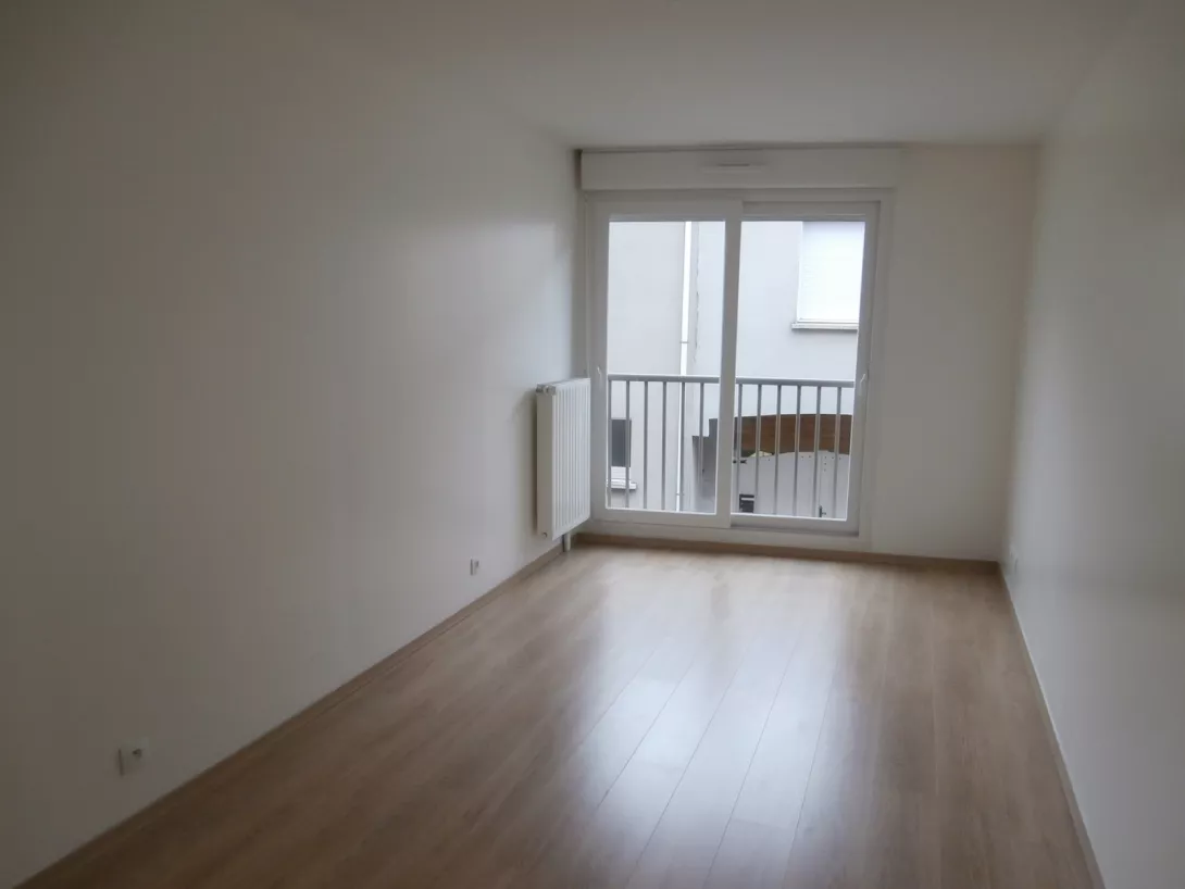  Location maison T7  197.60m²  à Reims  (51100)  - ER.26034 - Galerie 8 - Ouvrir l'image en pleine taille