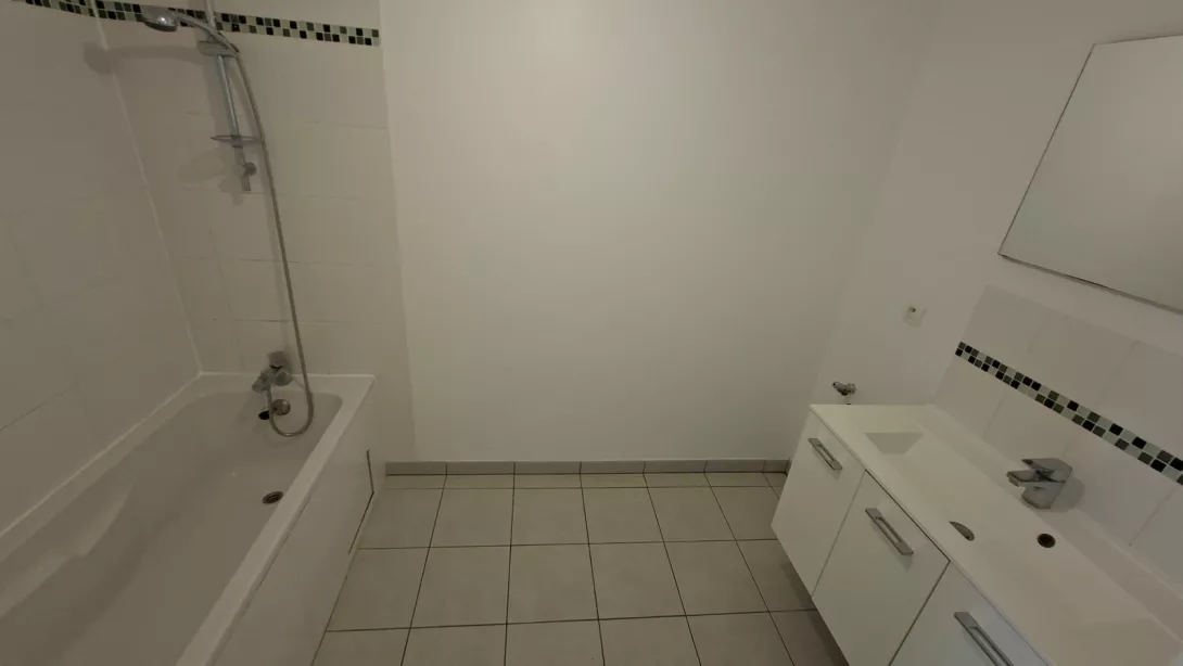  Location appartement T4  82.85m²  à Cormontreuil  (51350)  - ER.27815 - Galerie 5 - Ouvrir l'image en pleine taille