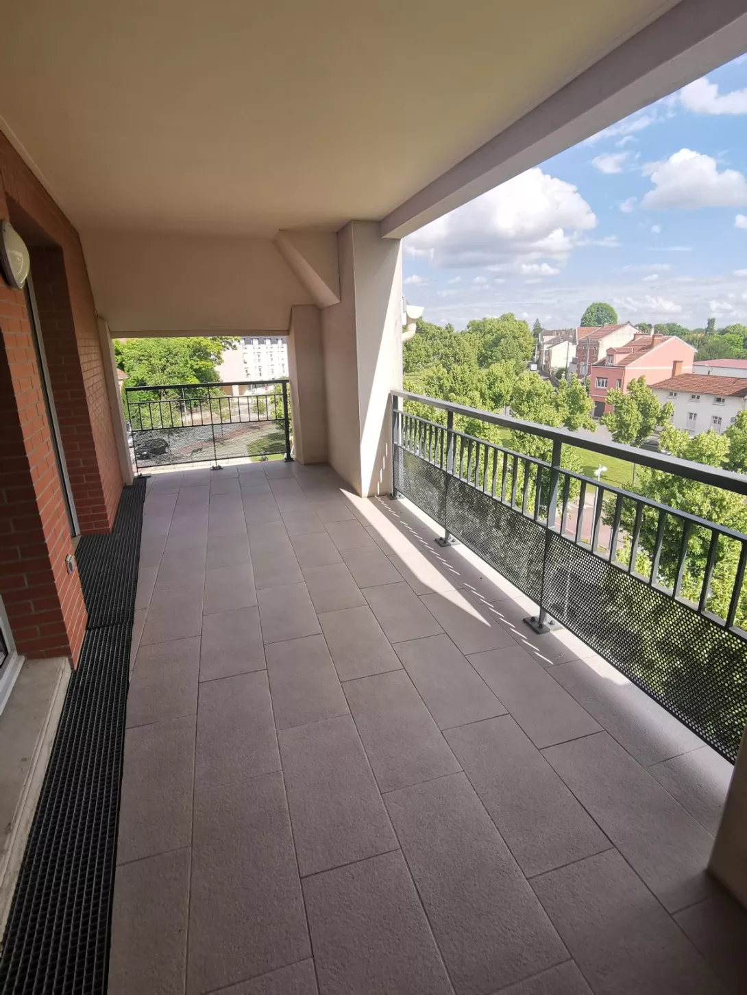  Location appartement T5  92.99m²  à Vitry-Le-Francois  (51300)  - ER.28591 - Galerie 6 - Ouvrir l'image en pleine taille