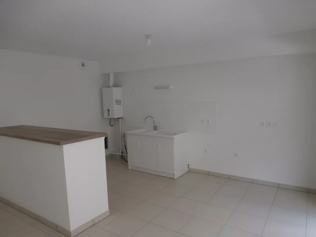  Location appartement T4  71.30m²  à Reims  (51100)  - ER.30284 - Galerie 5 - Ouvrir l'image en pleine taille