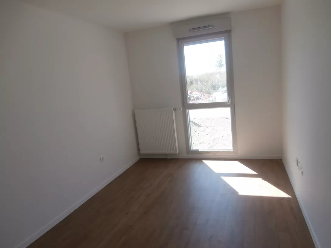  Location appartement T5  107.30m²  à Reims  (51100)  - ER.30400 - Galerie 5 - Ouvrir l'image en pleine taille