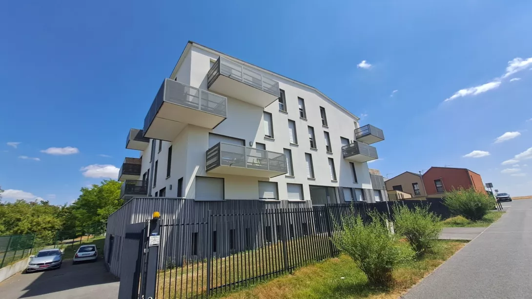  Location appartement T4  92.00m²  à Reims  (51100)  - ER.30408 - Galerie 8 - Ouvrir l'image en pleine taille