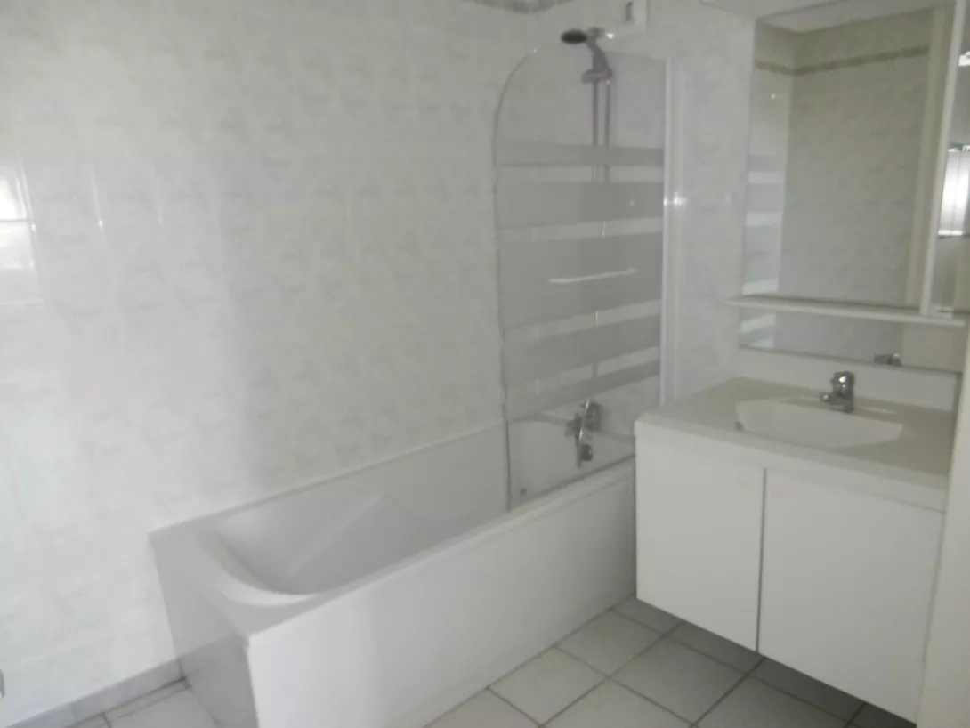 Location appartement T3  70.04m²  à Reims  (51100)  - ER.30460 - Galerie 4 - Ouvrir l'image en pleine taille