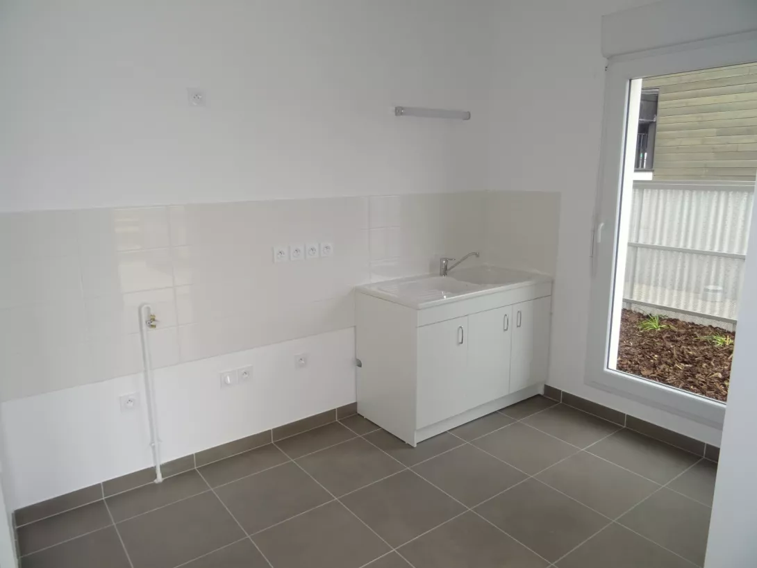  Location appartement T5  93.79m²  à Bezannes  (51430)  - ER.32611 - Galerie 8 - Ouvrir l'image en pleine taille