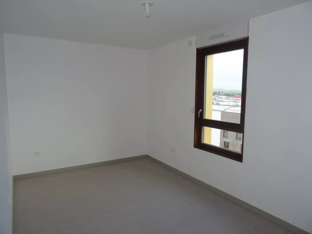  Location appartement T4  87.71m²  à Reims  (51100)  - ER.33093 - Galerie 3 - Ouvrir l'image en pleine taille