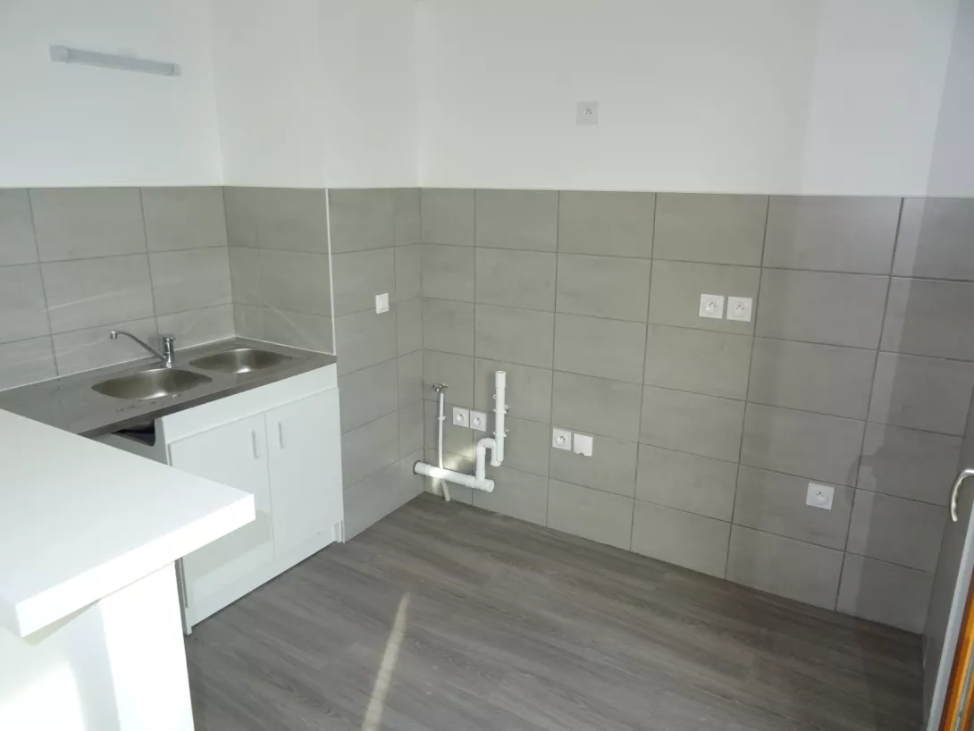  Location appartement T2  49.70m²  à Reims  (51100)  - ER.34759 - Galerie 3 - Ouvrir l'image en pleine taille