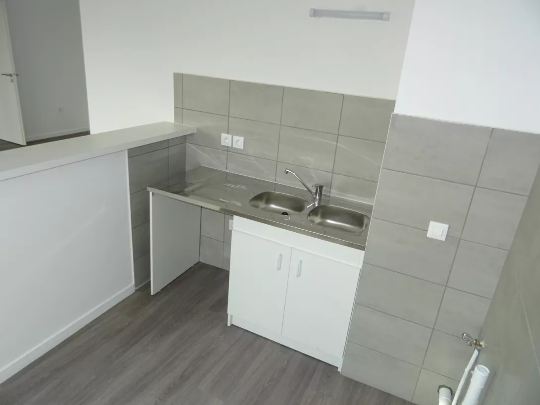  Location appartement T2  49.70m²  à Reims  (51100)  - ER.34759 - Galerie 4 - Ouvrir l'image en pleine taille