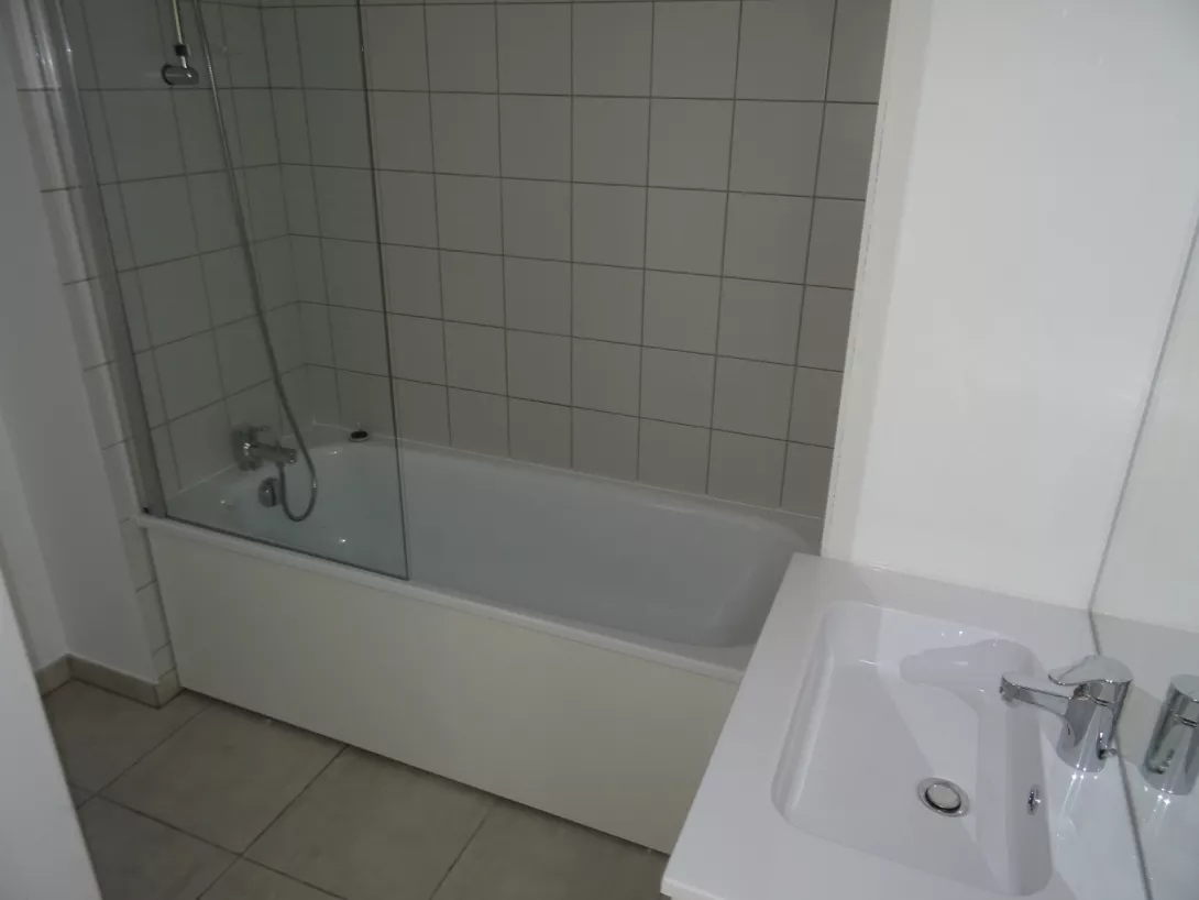  Location appartement T5  94.90m²  à Reims  (51100)  - ER.34763 - Galerie 10 - Ouvrir l'image en pleine taille