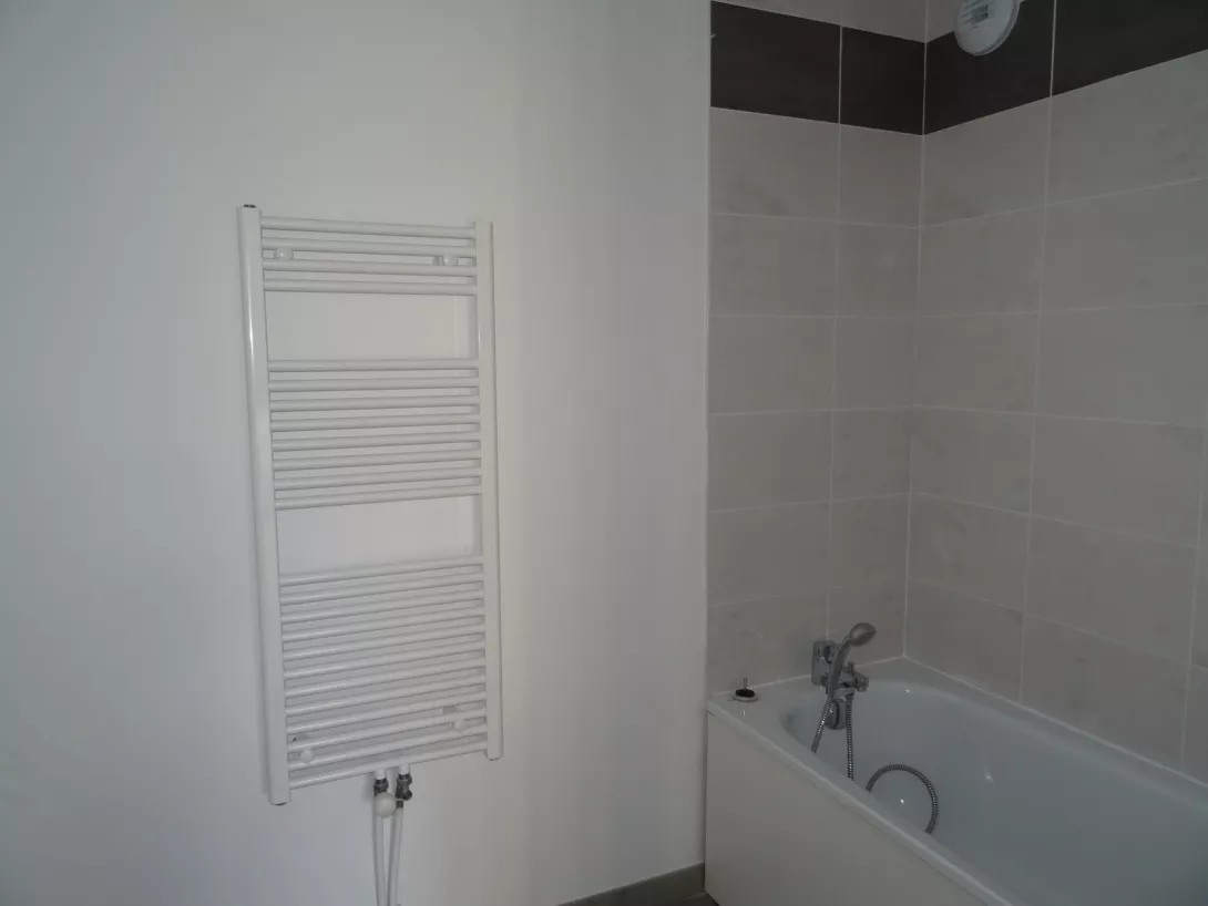  Location appartement T3  73.60m²  à Reims  (51100)  - ER.34996 - Galerie 5 - Ouvrir l'image en pleine taille