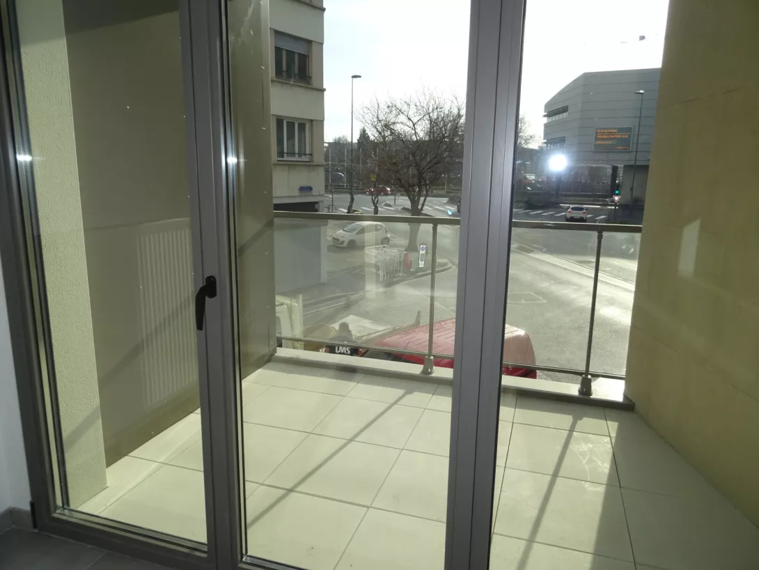  Location appartement T3  73.60m²  à Reims  (51100)  - ER.34996 - Galerie 6 - Ouvrir l'image en pleine taille