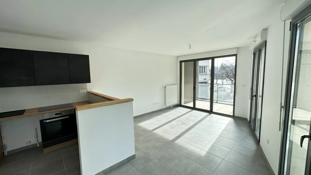  Location appartement T3  73.60m²  à Reims  (51100)  - ER.35002 - Galerie 7 - Ouvrir l'image en pleine taille