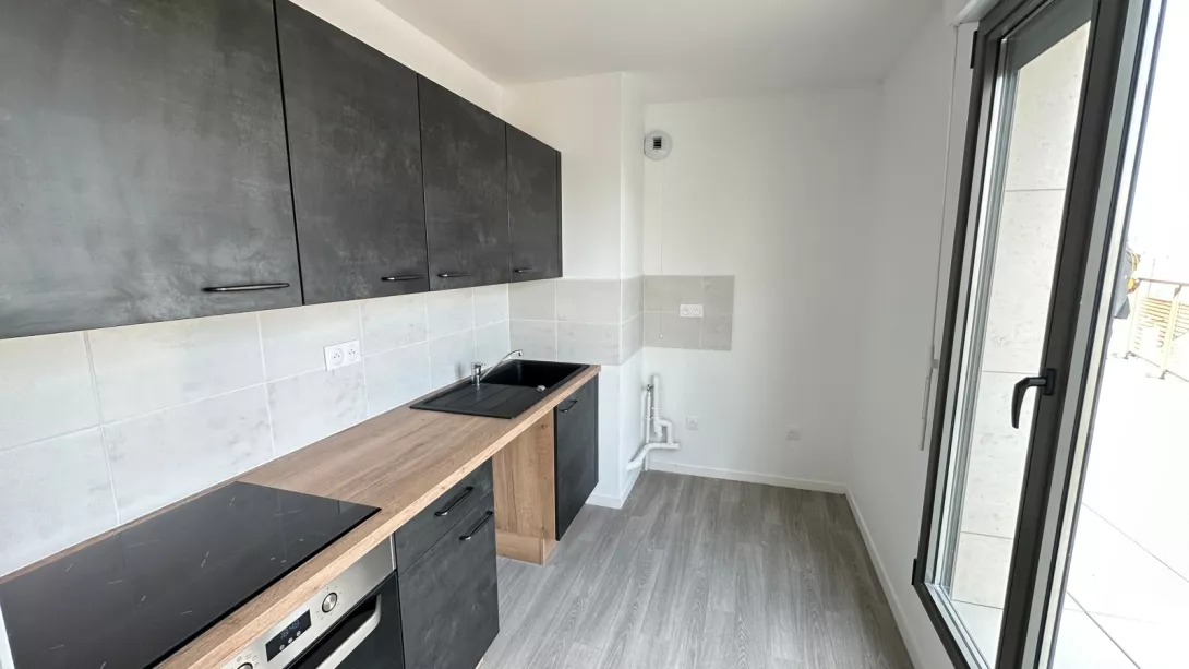  Location appartement T2  59.70m²  à Reims  (51100)  - ER.35003 - Galerie 2 - Ouvrir l'image en pleine taille