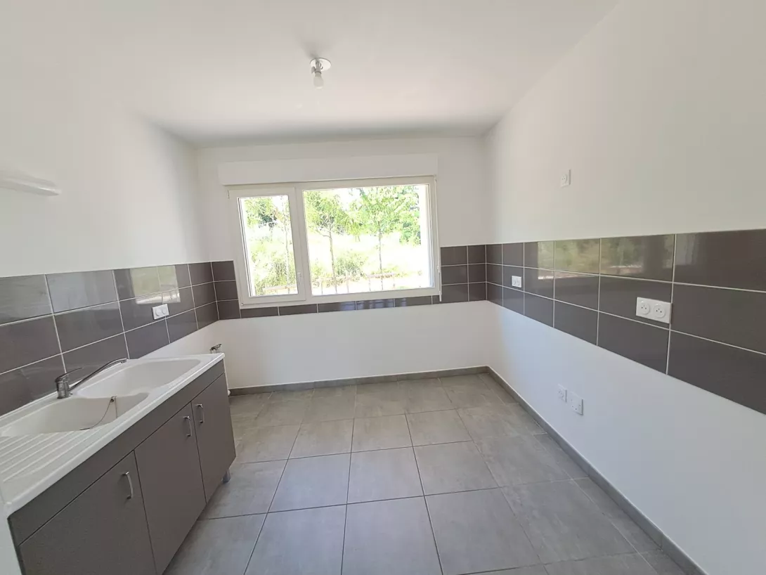  Location maison T5  102.70m²  à Reims  (51100)  - ER.36209 - Galerie 5 - Ouvrir l'image en pleine taille