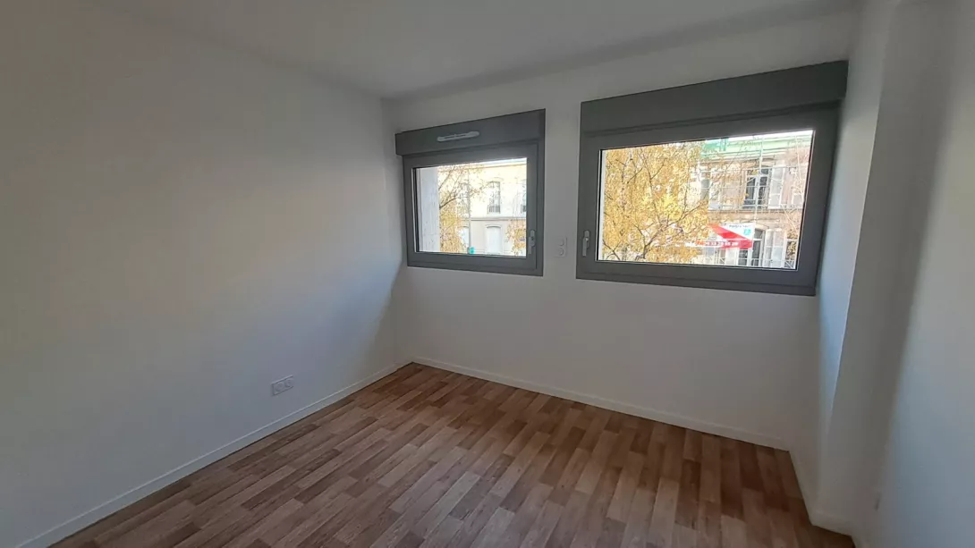  Location appartement T5  115.85m²  à Reims  (51100)  - ER.37186 - Galerie 6 - Ouvrir l'image en pleine taille