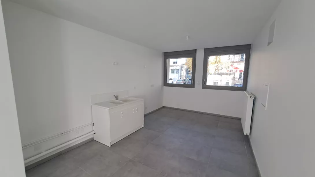  Location appartement T5  115.85m²  à Reims  (51100)  - ER.37186 - Galerie 8 - Ouvrir l'image en pleine taille