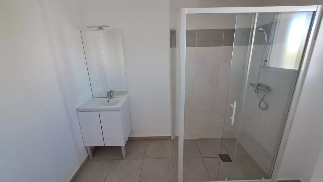  Location appartement T3  61.63m²  à Bezannes  (51430)  - ER.39541 - Galerie 7 - Ouvrir l'image en pleine taille