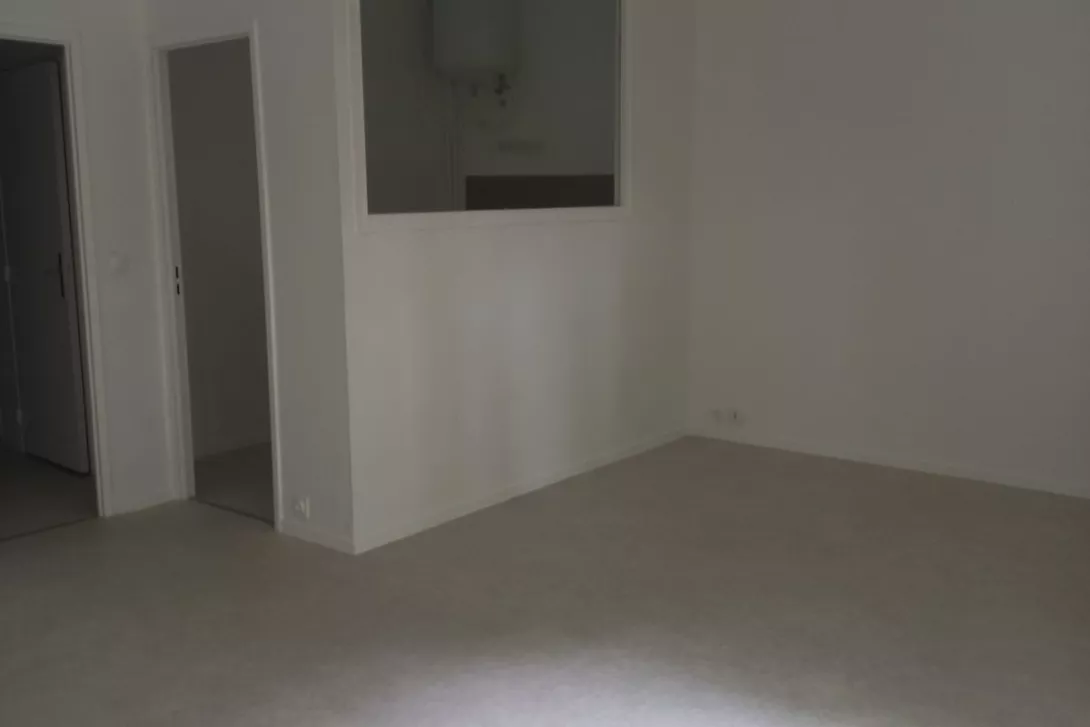 Achat appartement T1  40.00m²  à Epernay  (51200)  - ER.61492 - Galerie 6 - Ouvrir l'image en pleine taille