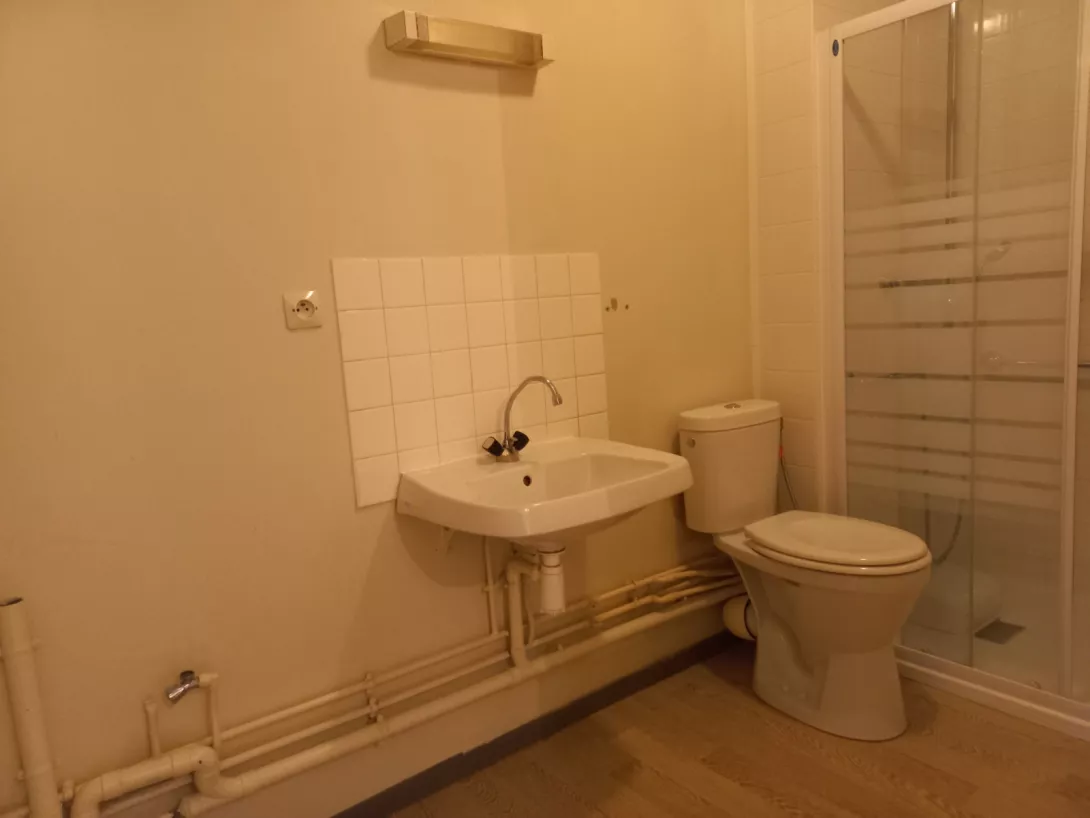  Achat appartement T2  57.00m²  à Epernay  (51200)  - ER.61528 - Galerie 3 - Ouvrir l'image en pleine taille