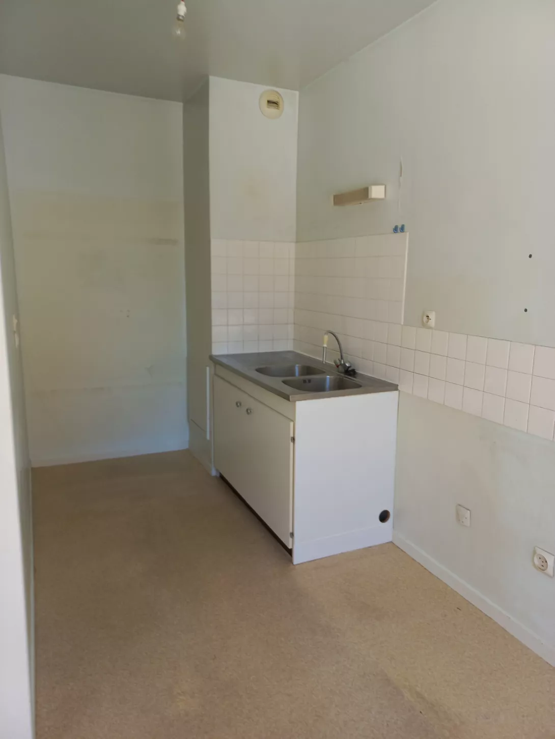 Achat appartement T2  57.00m²  à Epernay  (51200)  - ER.61528 - Galerie 4 - Ouvrir l'image en pleine taille