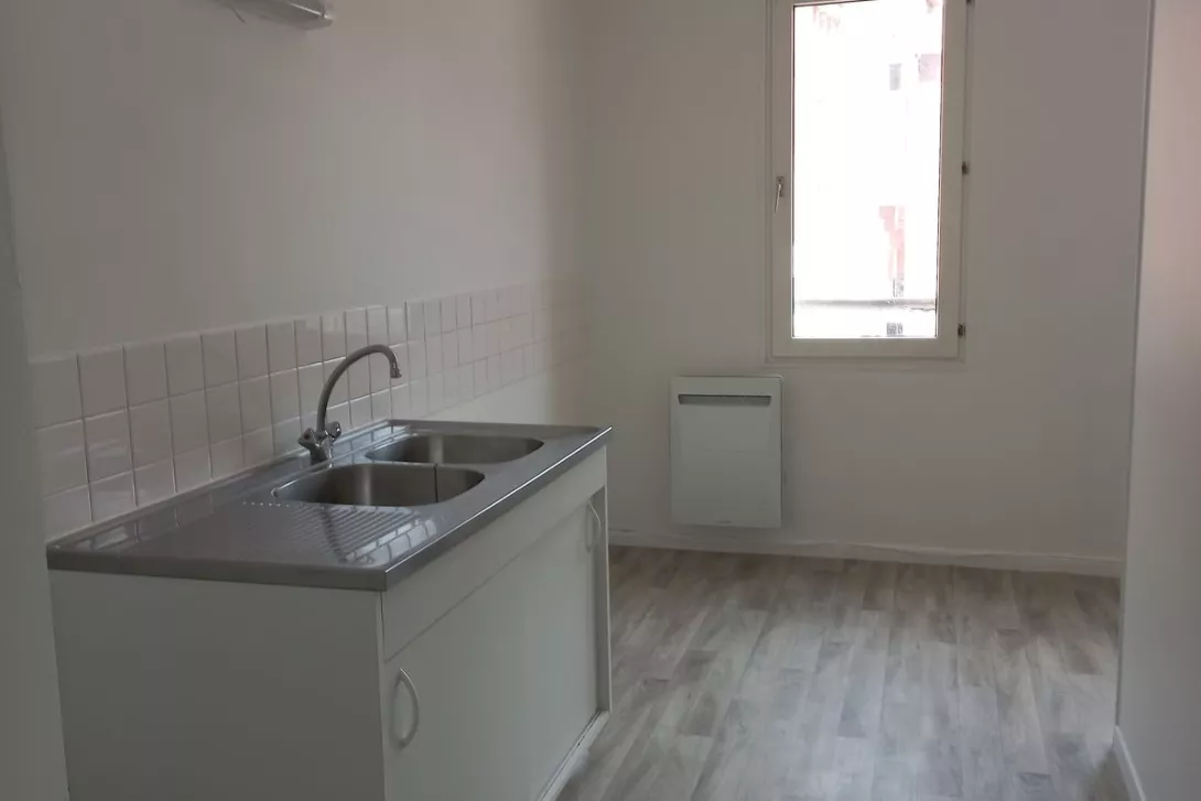  Achat appartement T3  70.00m²  à Epernay  (51200)  - ER.61533 - Galerie 3 - Ouvrir l'image en pleine taille