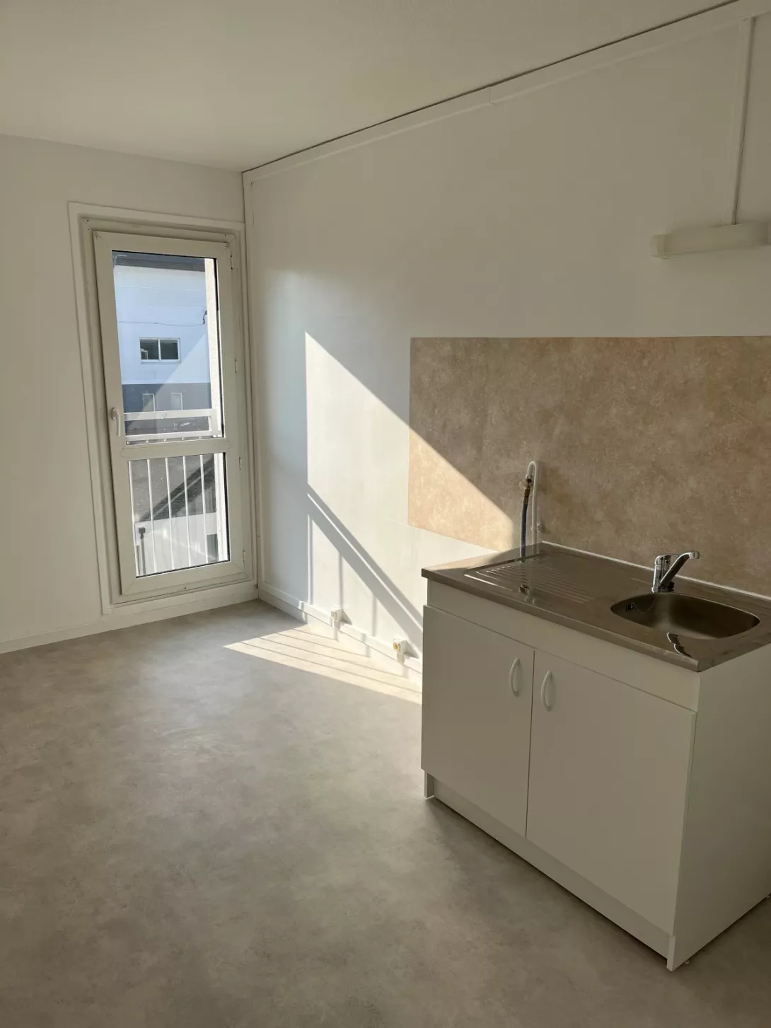  Location appartement T4  74.00m²  à Epernay  (51200)  - ER.62117 - Galerie 2 - Ouvrir l'image en pleine taille
