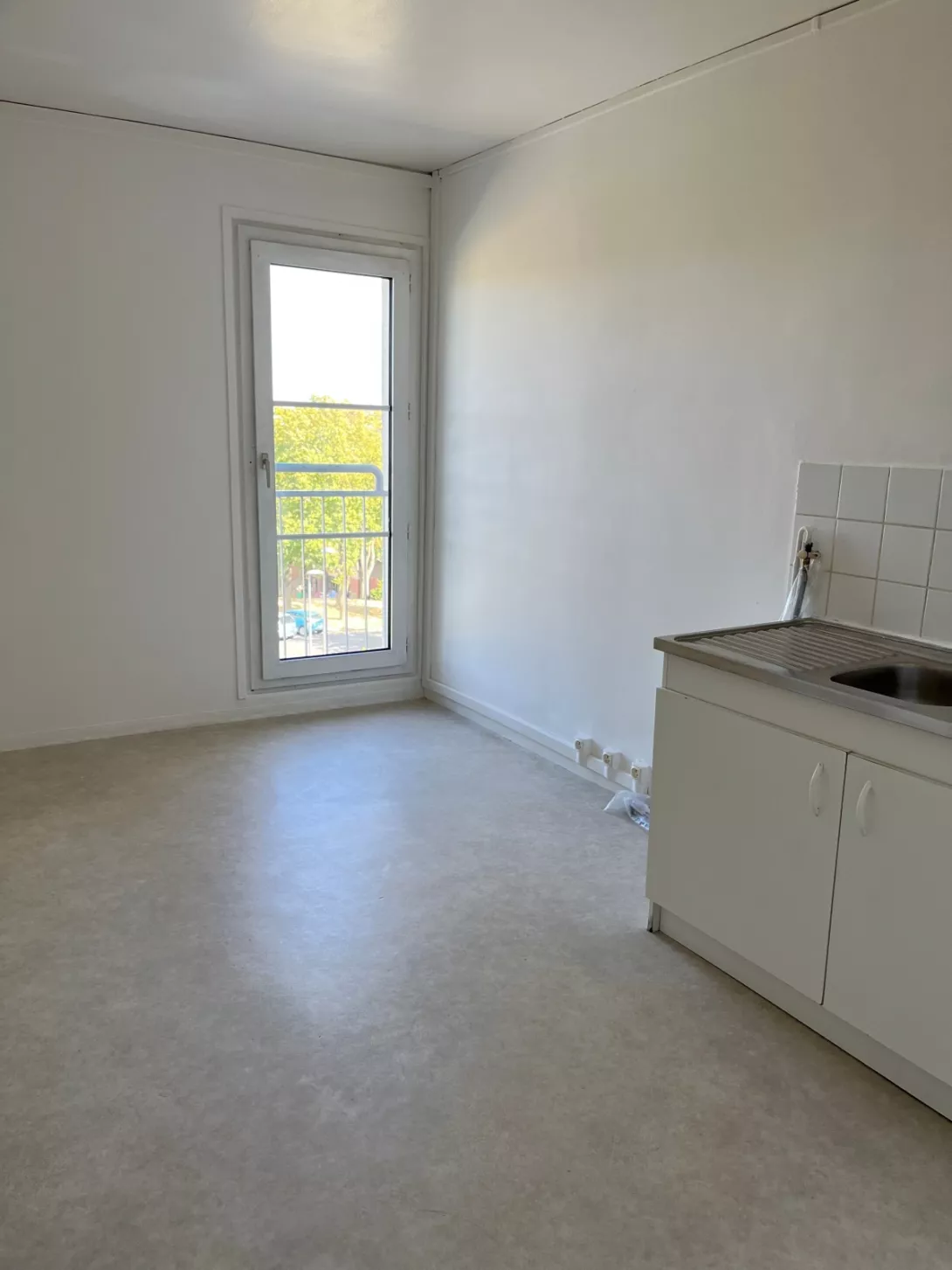  Location appartement T4  79.00m²  à Epernay  (51200)  - ER.62364 - Galerie 2 - Ouvrir l'image en pleine taille