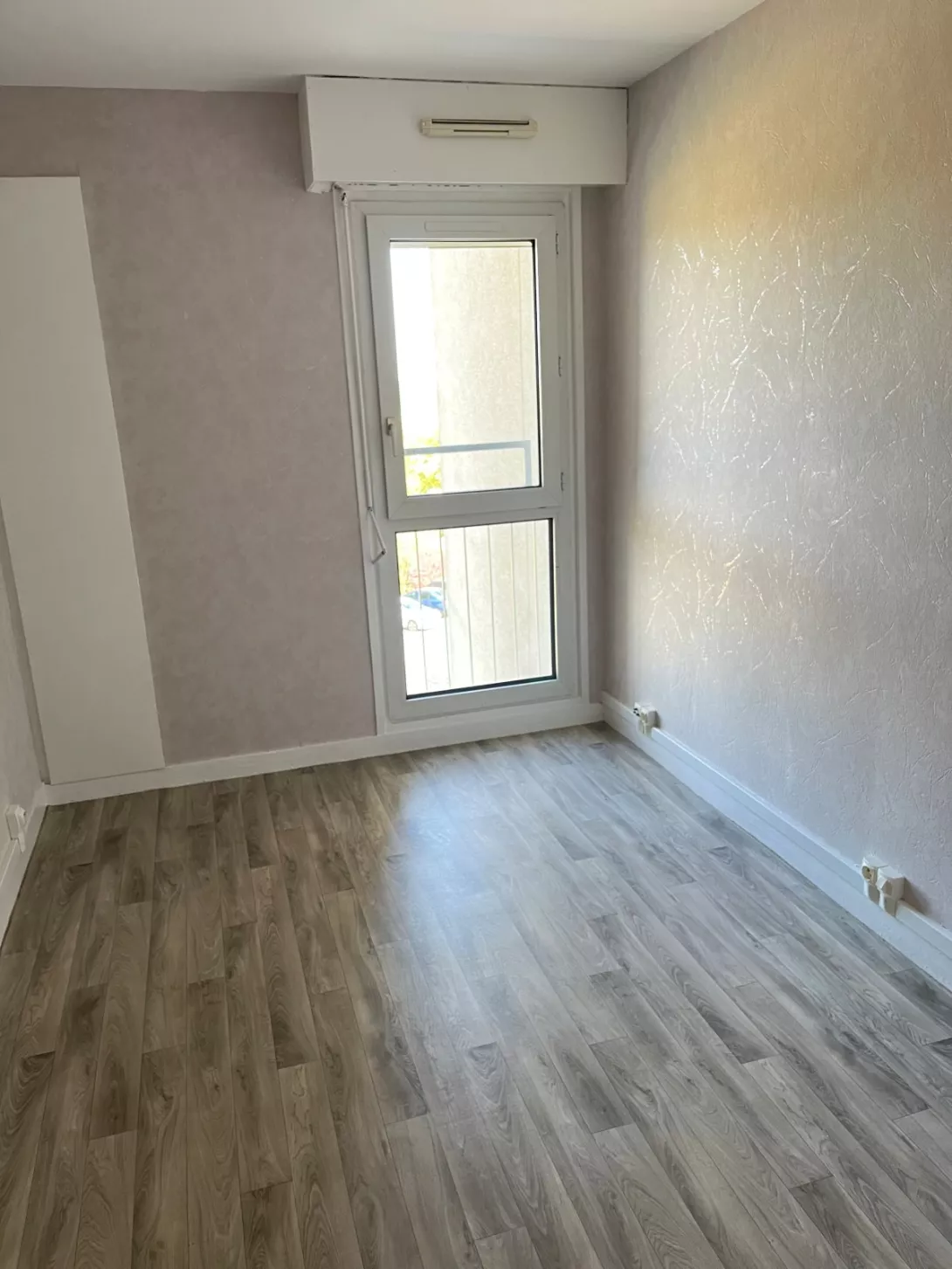  Location appartement T4  79.00m²  à Epernay  (51200)  - ER.62364 - Galerie 3 - Ouvrir l'image en pleine taille