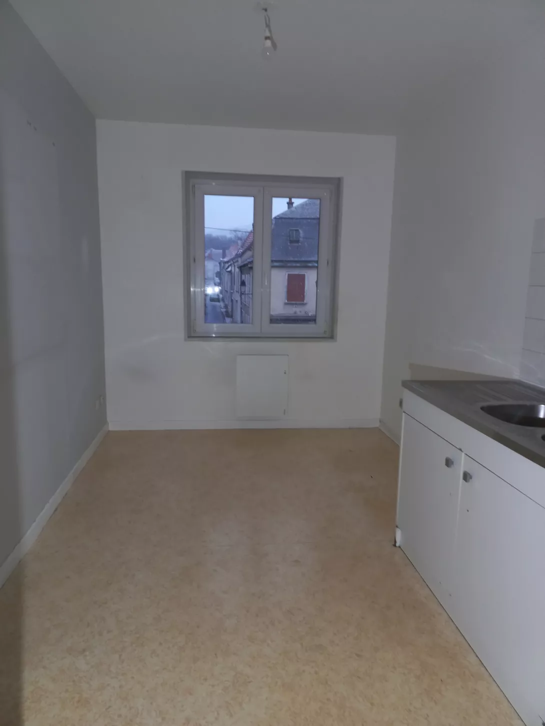  Achat appartement T5  105.00m²  à Ay Champagne  (51160)  - ER.64264 - Galerie 3 - Ouvrir l'image en pleine taille