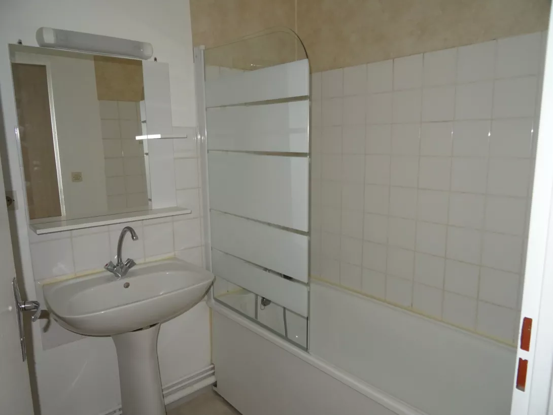  Location appartement T1  39.00m²  à Avize  (51190)  - ER.64350 - Galerie 4 - Ouvrir l'image en pleine taille