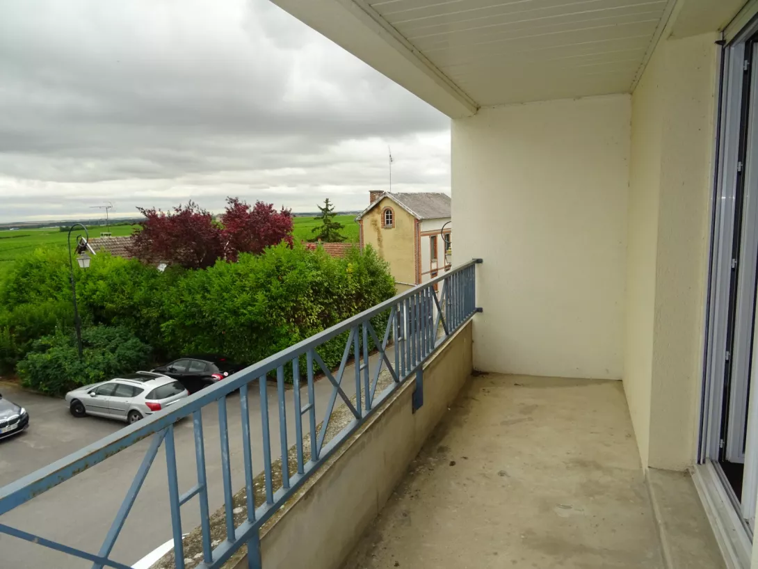  Location appartement T1  39.00m²  à Avize  (51190)  - ER.64350 - Galerie 5 - Ouvrir l'image en pleine taille