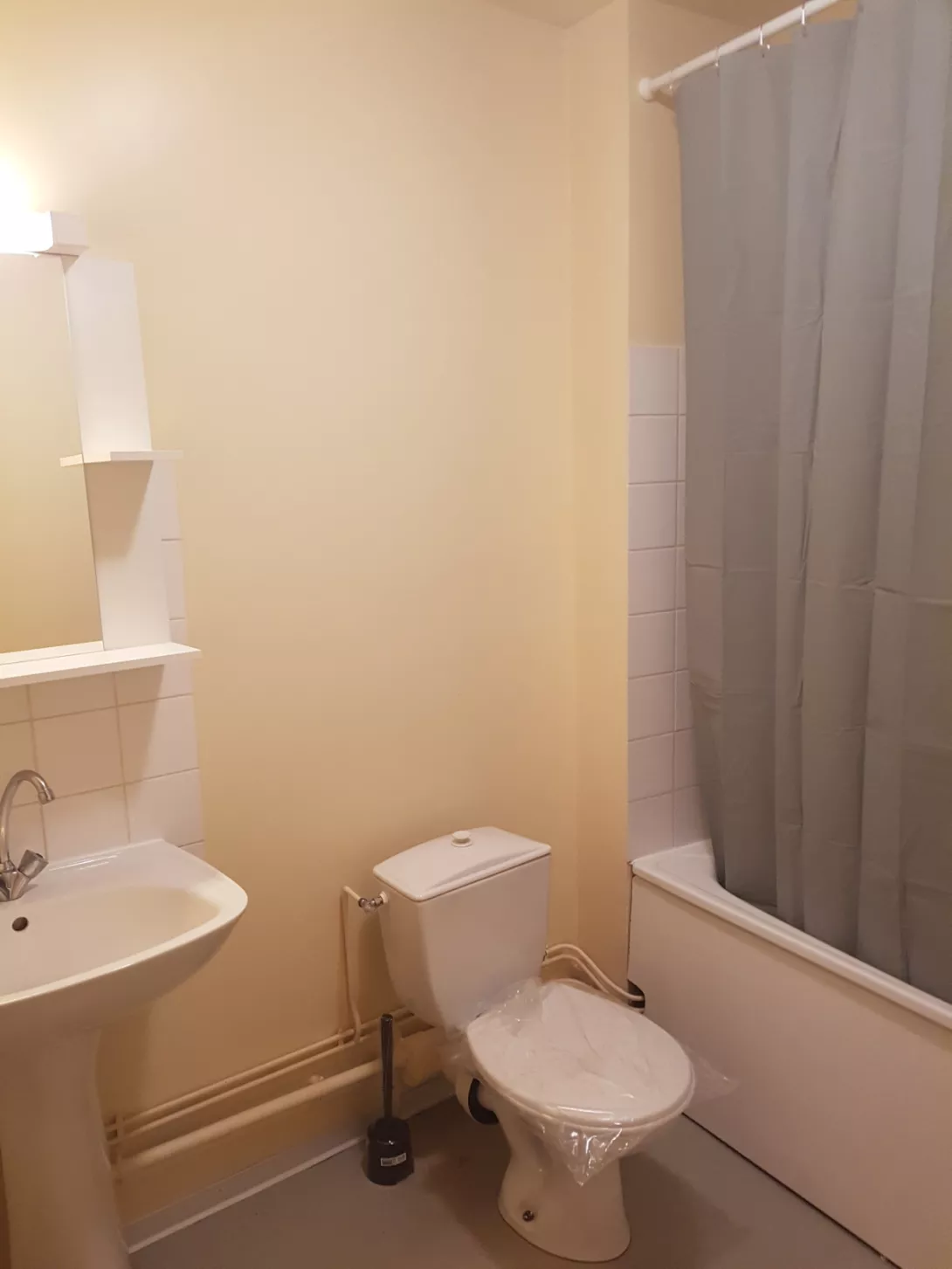  Location appartement T1  46.00m²  à Avize  (51190)  - ER.64351 - Galerie 3 - Ouvrir l'image en pleine taille