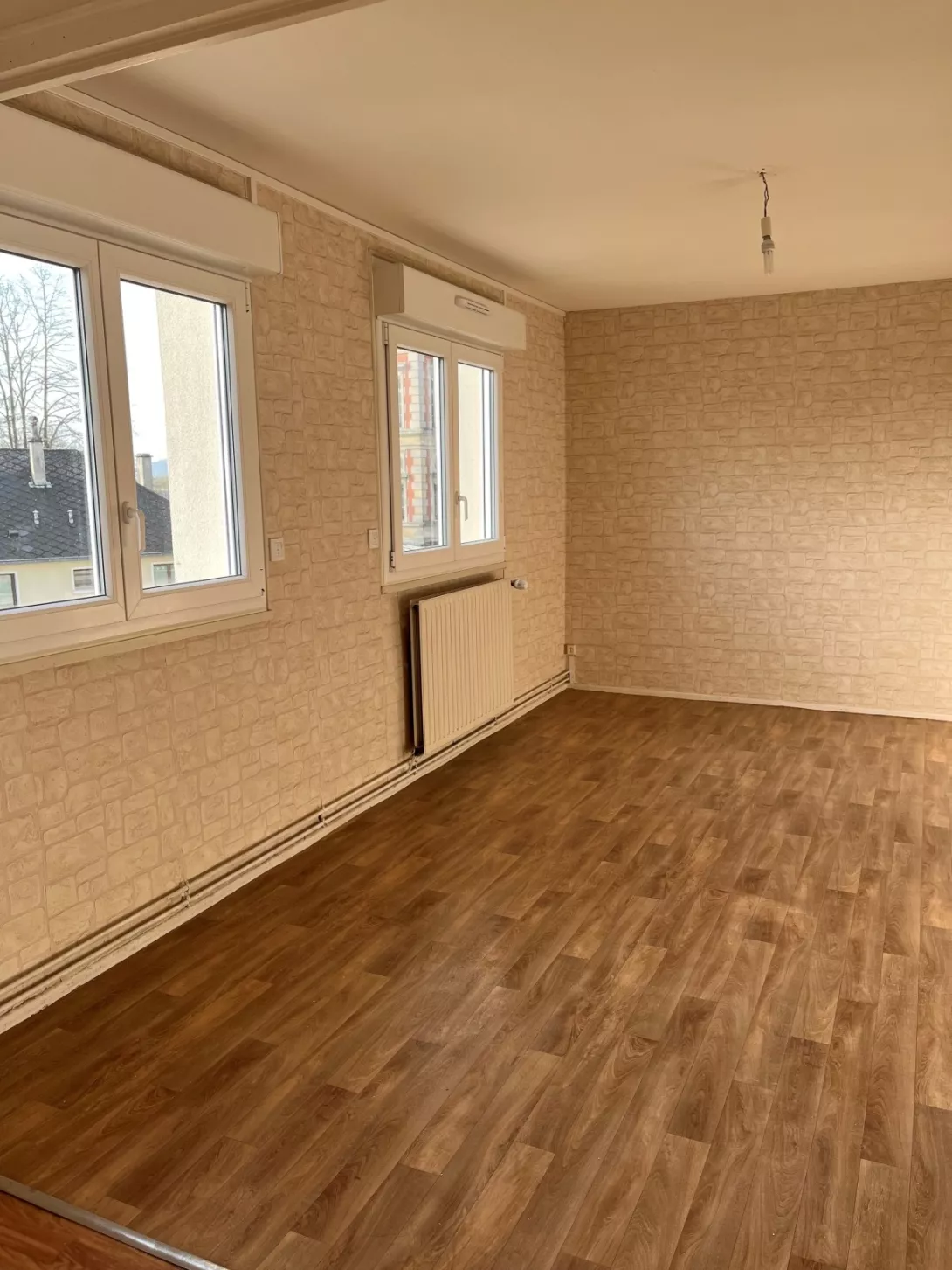 Location appartement T4  66.00m²  à Avize  (51190)  - ER.64360 - Galerie 3 - Ouvrir l'image en pleine taille