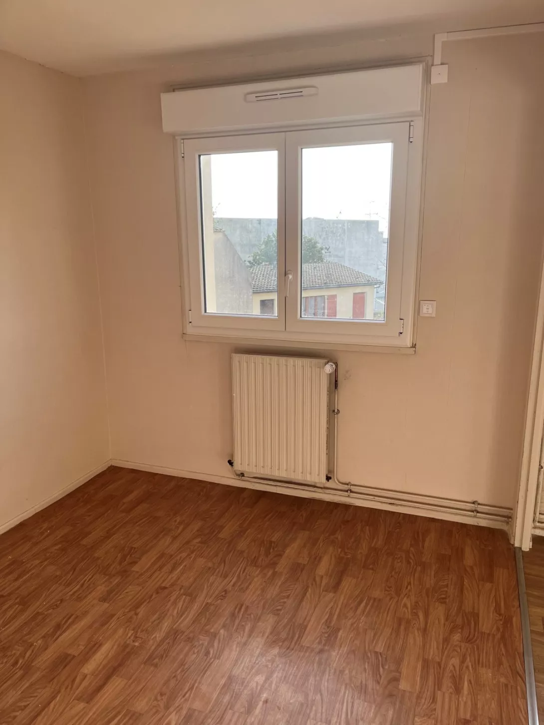  Location appartement T4  66.00m²  à Avize  (51190)  - ER.64360 - Galerie 4 - Ouvrir l'image en pleine taille
