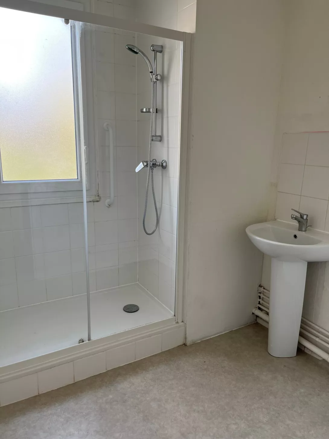  Location appartement T4  66.00m²  à Avize  (51190)  - ER.64360 - Galerie 8 - Ouvrir l'image en pleine taille