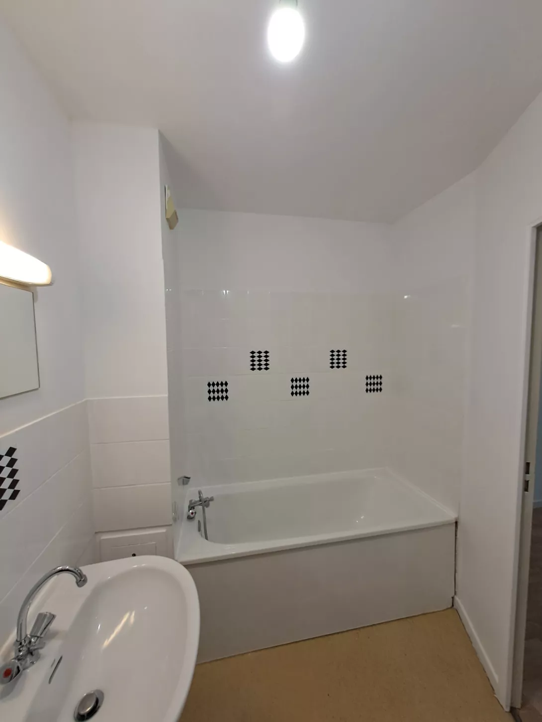  Location appartement T2  43.00m²  à Le Mesnil-Sur-Oger  (51190)  - ER.64408 - Galerie 4 - Ouvrir l'image en pleine taille