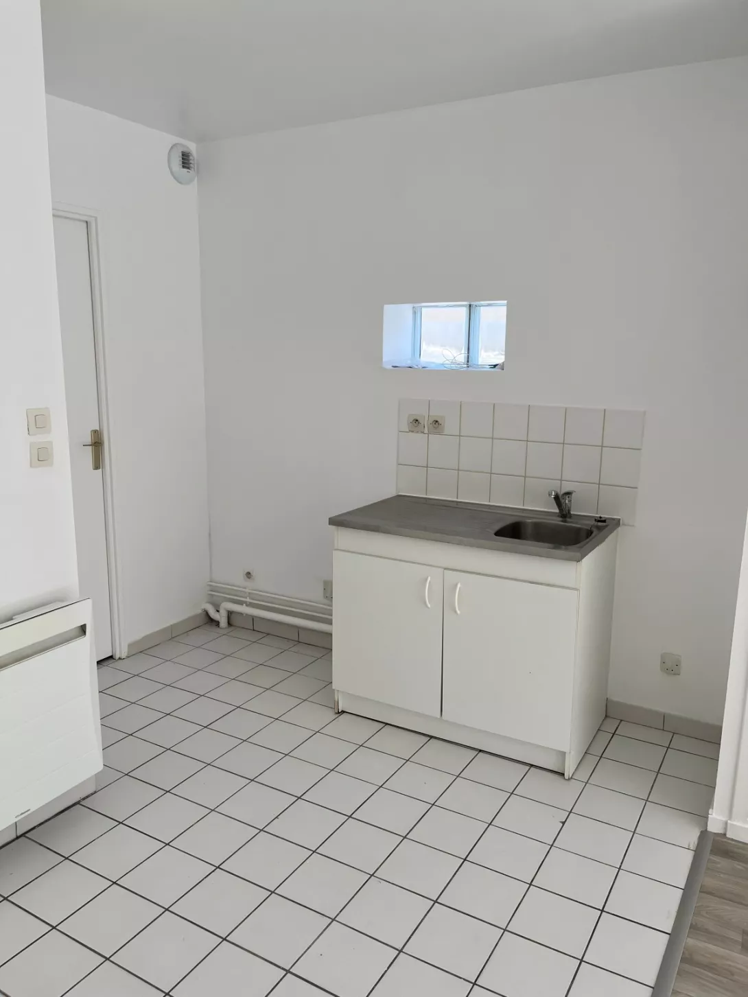  Location appartement T1  35.35m²  à Champillon  (51160)  - ER.64448 - Galerie 3 - Ouvrir l'image en pleine taille