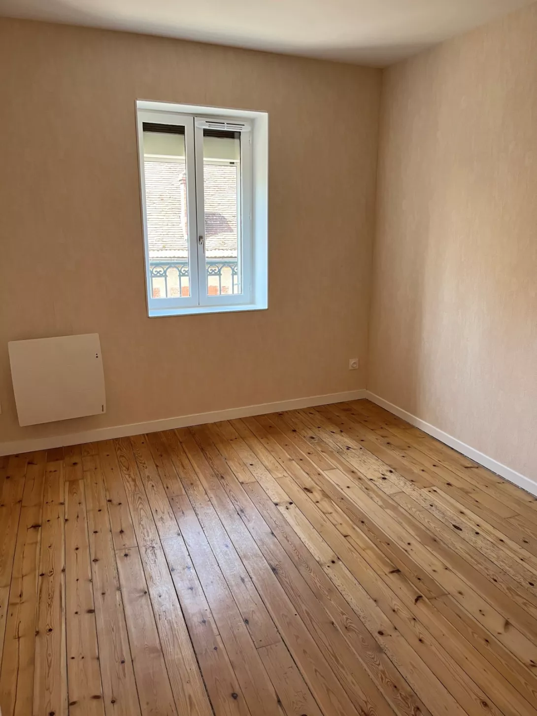  Location appartement T2  46.00m²  à Orbais-L'Abbaye  (51270)  - ER.64484 - Galerie 9 - Ouvrir l'image en pleine taille