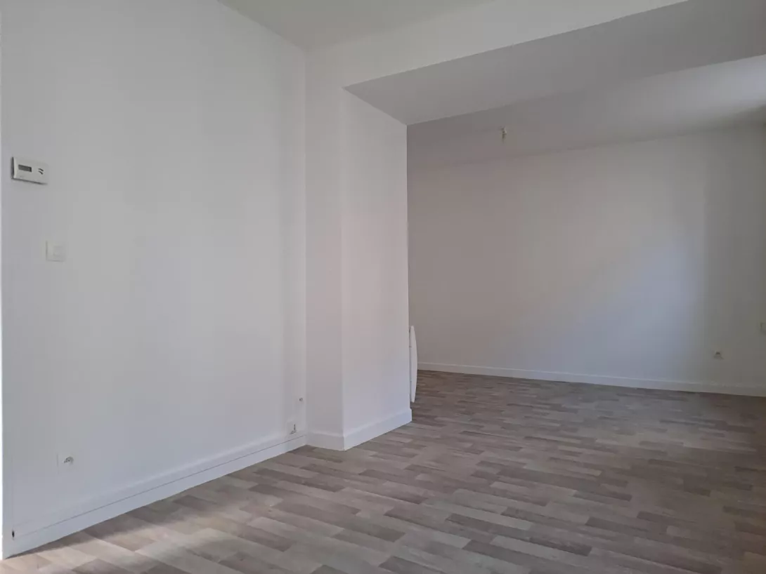  Location maison T5  92.00m²  à Montmirail  (51210)  - ER.64782 - Galerie 4 - Ouvrir l'image en pleine taille
