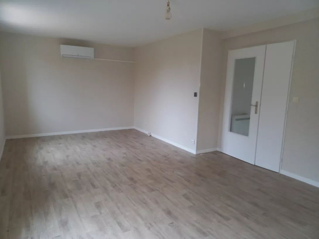  Achat maison T4  85.00m²  à Pleurs  (51230)  - ER.64825 - Galerie 5 - Ouvrir l'image en pleine taille