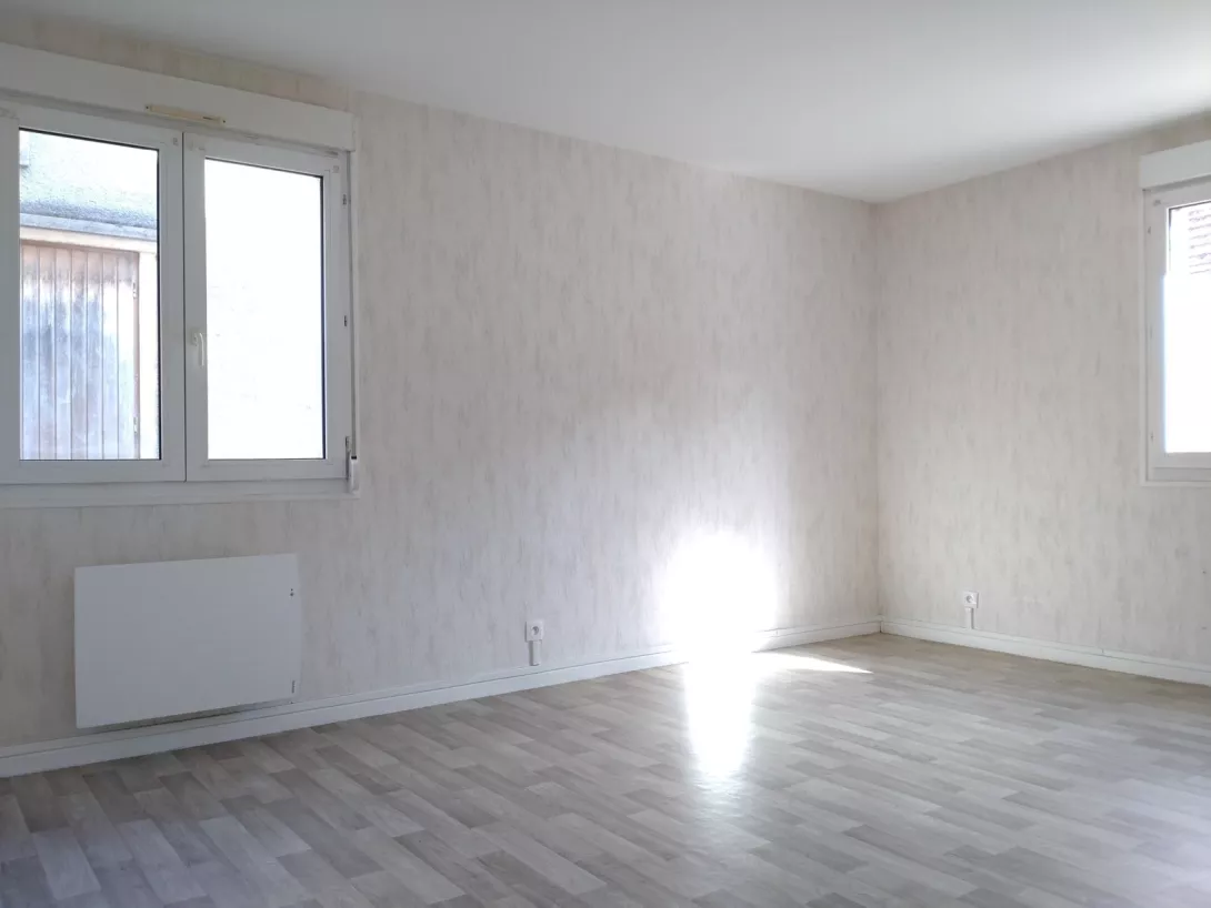  Location appartement T2  58.00m²  à Anglure  (51260)  - ER.64843 - Galerie 3 - Ouvrir l'image en pleine taille