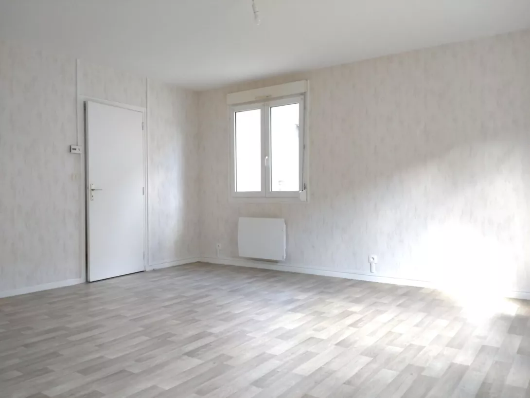  Location appartement T2  58.00m²  à Anglure  (51260)  - ER.64843 - Galerie 4 - Ouvrir l'image en pleine taille