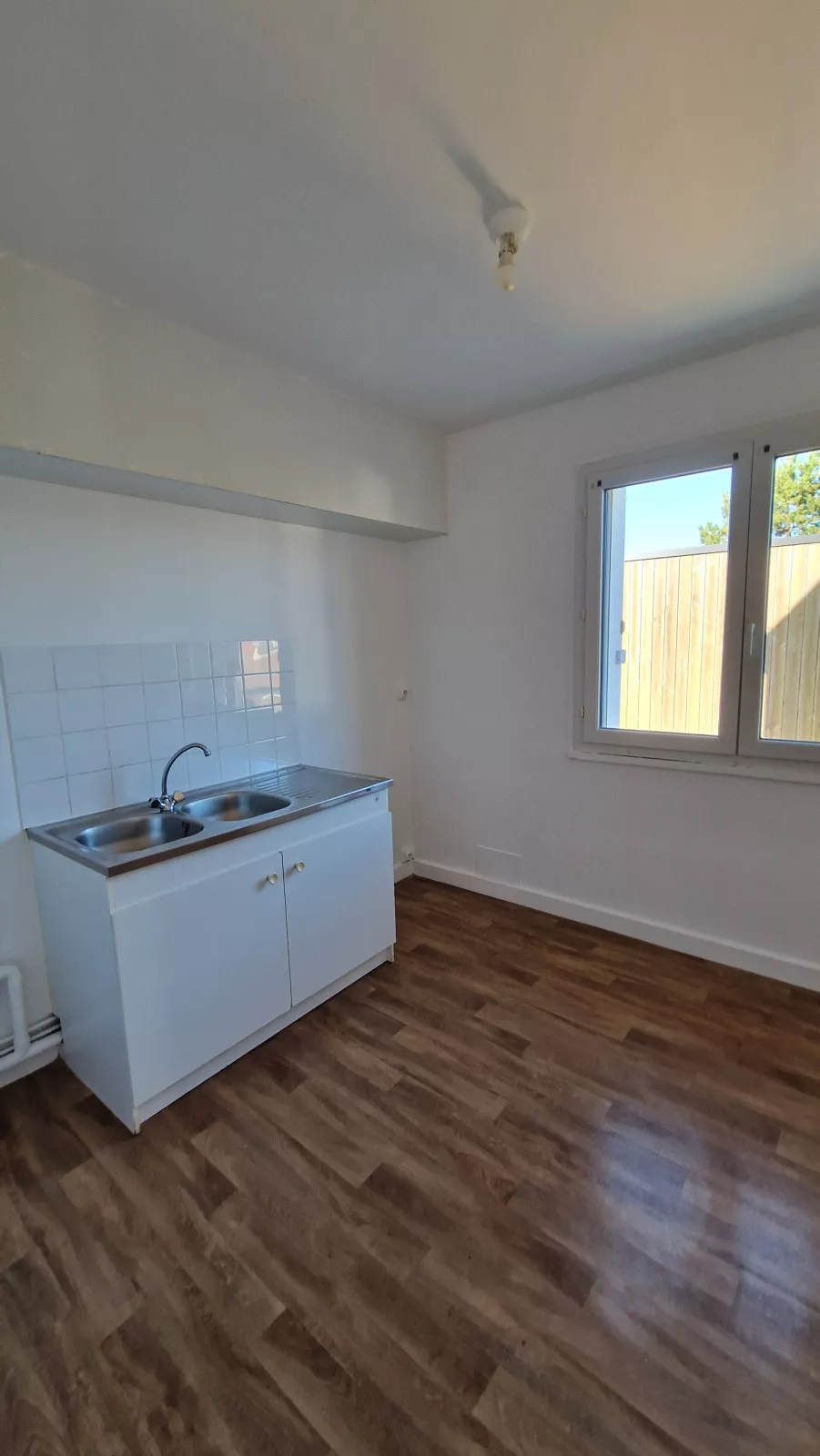  Location maison T4  71.00m²  à Haussimont  (51320)  - ER.64856 - Galerie 4 - Ouvrir l'image en pleine taille