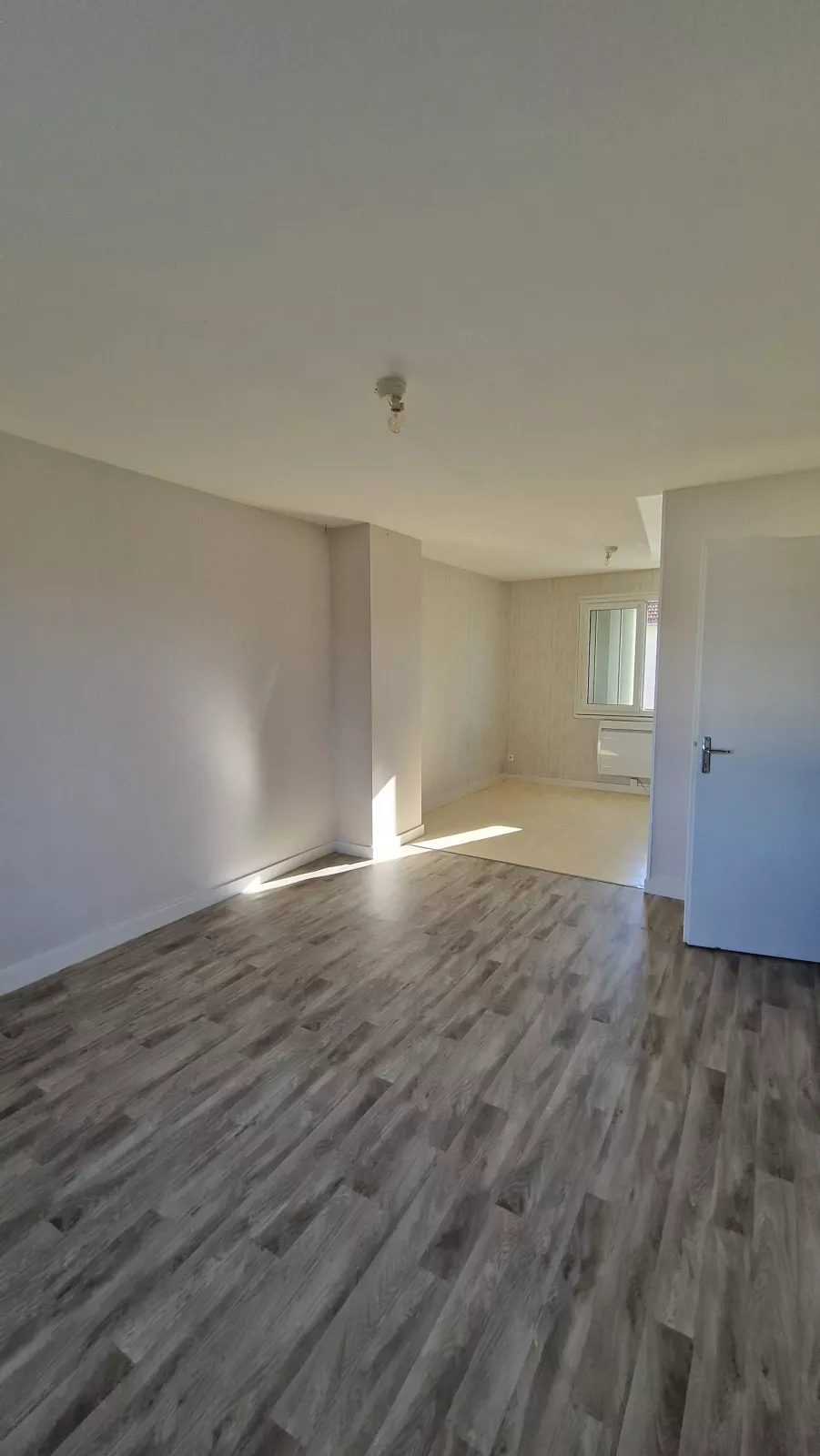  Location maison T4  71.00m²  à Haussimont  (51320)  - ER.64856 - Galerie 5 - Ouvrir l'image en pleine taille