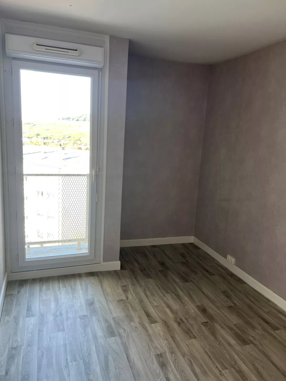  Location appartement T3  59.70m²  à Epernay  (51200)  - ER.65779 - Galerie 3 - Ouvrir l'image en pleine taille