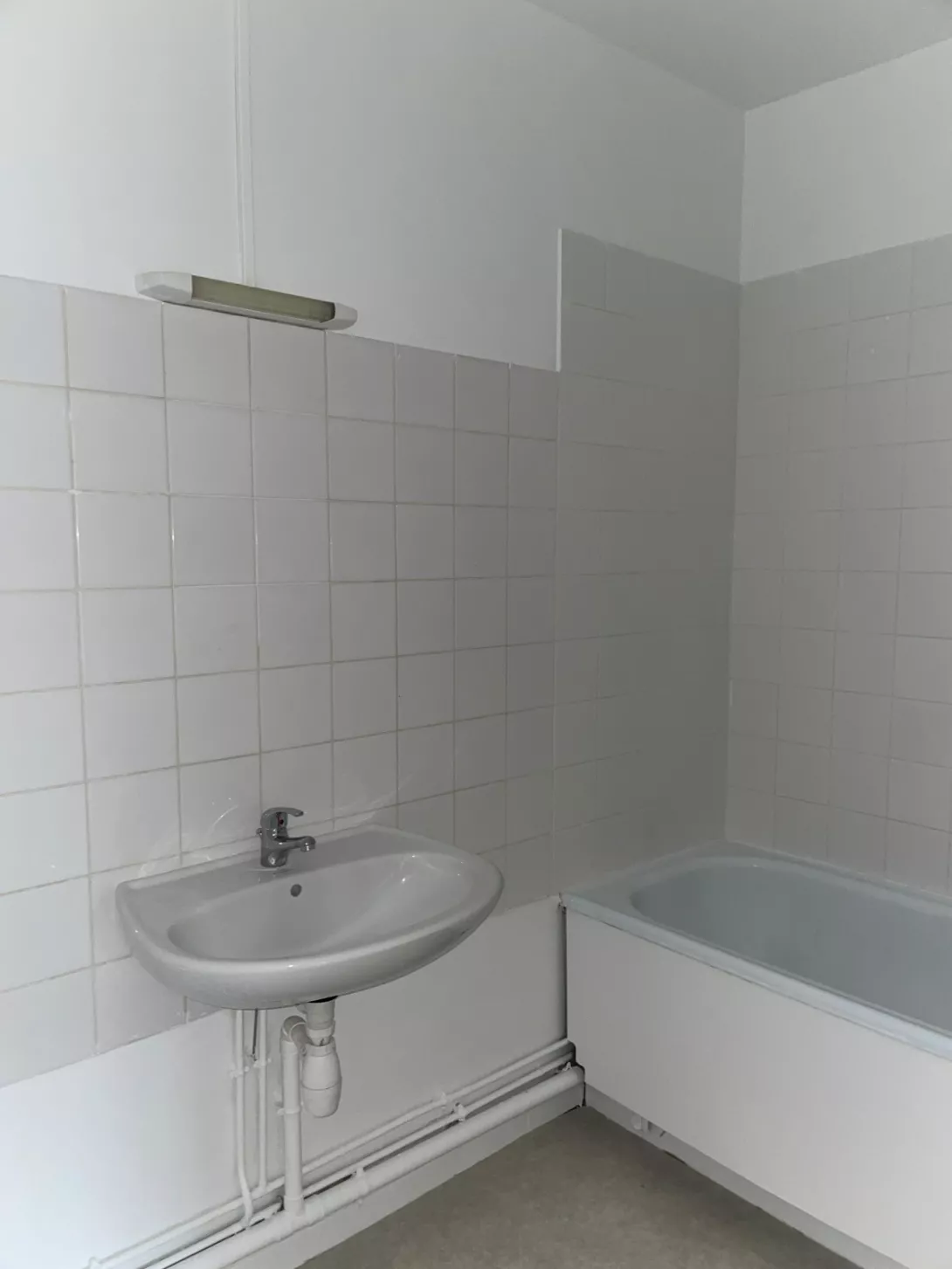  Location appartement T4  75.40m²  à Epernay  (51200)  - ER.65789 - Galerie 6 - Ouvrir l'image en pleine taille